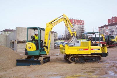 Mini pelle gamme Vio et mini dumper Yanmar